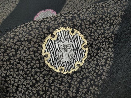 平和屋着物●六通柄袋帯　フクロウ　小花散らし　黒地　正絹　逸品　CABI0126hy