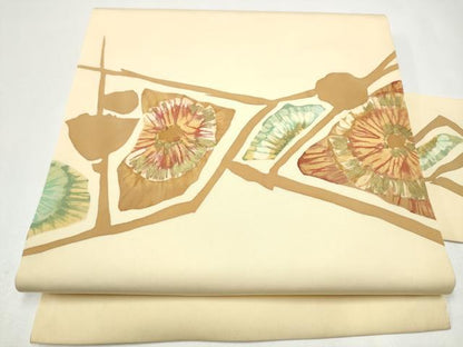 平和屋着物●塩瀬　九寸名古屋帯　ろうけつ染　舞花文　金彩　正絹　逸品　CABI0196hy