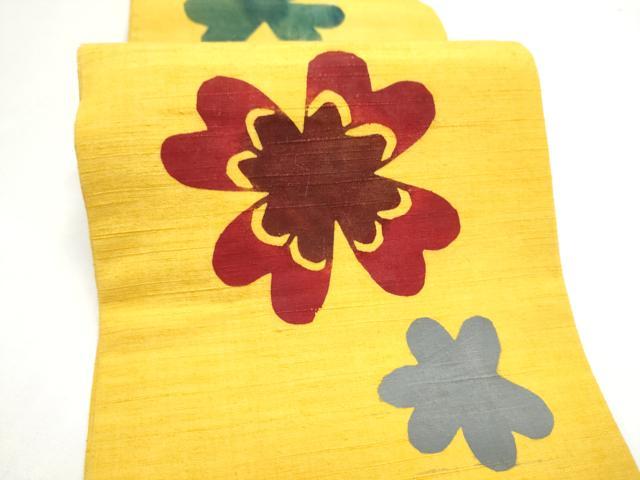 平和屋着物●半幅帯　紬地　型染め　舞花文　正絹　逸品　CABI0211hy