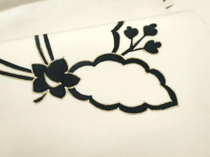 平和屋着物●塩瀬　九寸名古屋帯　舞蝶文　金彩　正絹　逸品　CABI0291hy