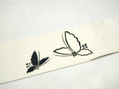 平和屋着物●塩瀬　九寸名古屋帯　舞蝶文　金彩　正絹　逸品　CABI0291hy