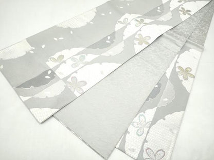 平和屋着物●六通柄袋帯　唐織　雪輪舞桜文　金銀糸　正絹　逸品　CABI0364hy