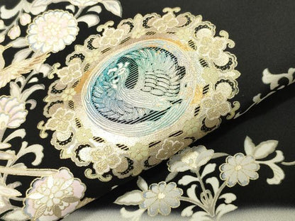 平和屋着物●豪華黒留袖　駒刺繍　宝鏡花鳥更紗　暈し染め　金銀彩　正絹　逸品　CABI0413gh