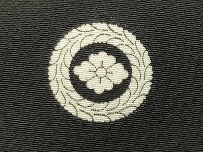 平和屋着物●豪華黒留袖　作家物　藤花房　宝尽くし花唐草文　金彩　正絹　逸品　CABI0418gh