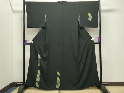 平和屋着物●訪問着　色紙重ね吉祥文　黒地　金彩　正絹　逸品　CABI0457gh