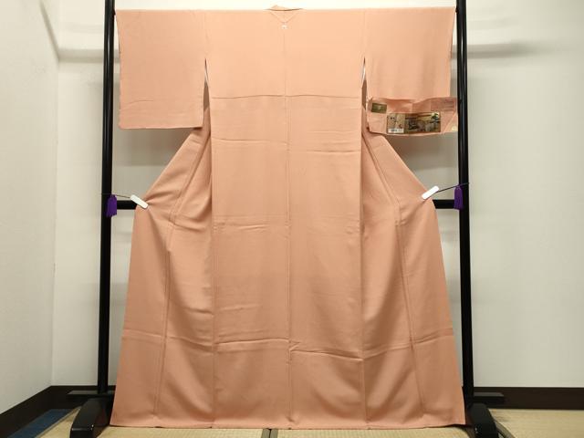平和屋着物●上質な色無地　杏色　三越扱い　証紙付き　正絹　逸品　CABI0470gh
