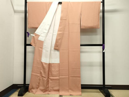 平和屋着物●上質な色無地　杏色　三越扱い　証紙付き　正絹　逸品　CABI0470gh