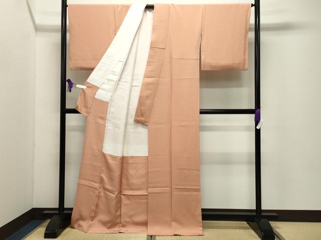 平和屋着物●上質な色無地　杏色　三越扱い　証紙付き　正絹　逸品　CABI0470gh
