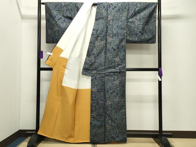 平和屋着物●本場大島紬　9マルキ　花唐草文　正絹　逸品　CABI0501gh