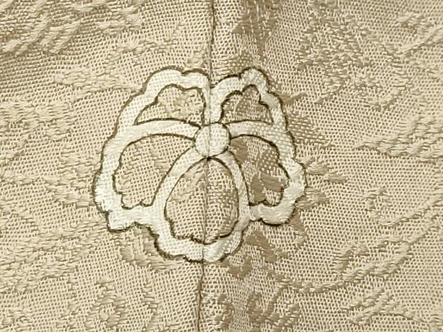 平和屋着物●上質な色無地　花唐草地紋　白橡色　正絹　逸品　CABI0531gh
