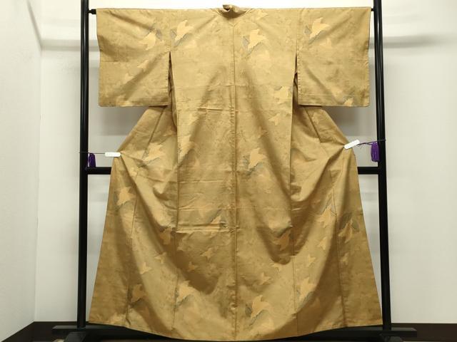 平和屋着物●上質な紬　舞蝶文　胴抜き仕立て　正絹　逸品　CABI0532gh
