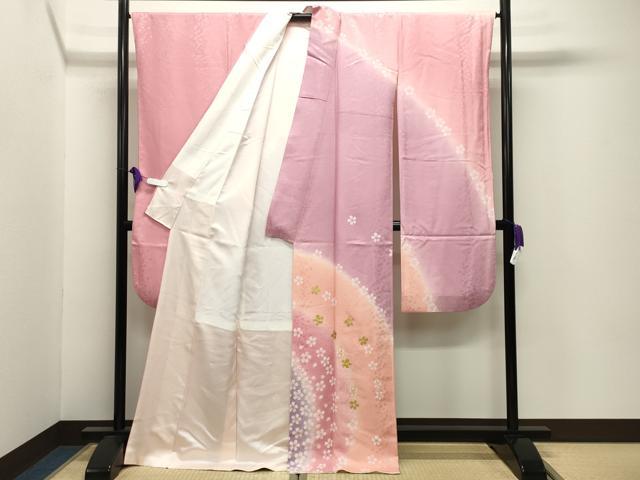 平和屋着物●豪華振袖　駒刺繍　舞桜文　暈し染め　金彩　正絹　逸品　CABI0596gh