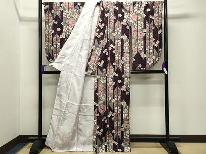 平和屋着物●小振袖　二尺袖　矢羽根花文　金彩　洗える着物　CABI0634gh