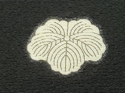平和屋着物●豪華黒留袖　作家物　駒刺繍　カトレア　金彩　正絹　逸品　CABI0637gh
