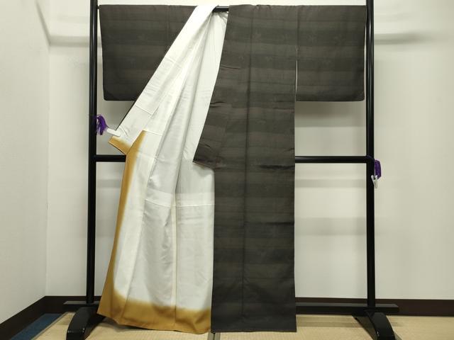 平和屋着物●本塩沢　110亀甲　横段草木文　正絹　逸品　CABI0639gh