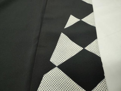 平和屋着物●訪問着　駒刺繍　菱松竹梅文　黒地　金彩　正絹　逸品　CABI0680gh