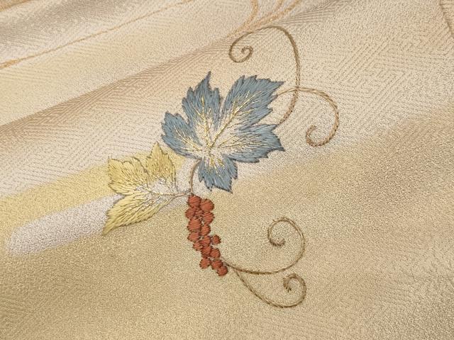 平和屋着物●訪問着　刺繍　葡萄蔦の葉文　暈し染め　金彩　正絹　逸品　CABI0708gh