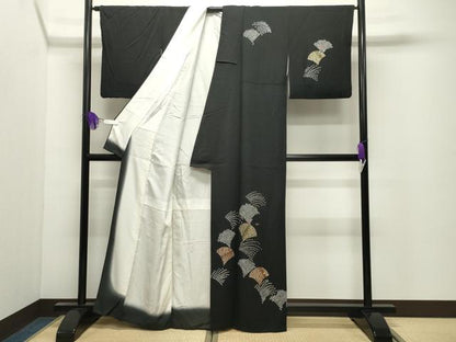平和屋着物●訪問着　絞り　刺繍　舞花文　黒地　金彩　正絹　逸品　CABI0721gh