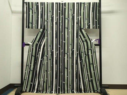 平和屋着物●上質な小紋　竹舞桜間道　黒地　正絹　逸品　CABI0791gh