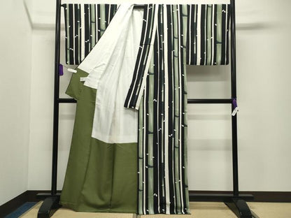 平和屋着物●上質な小紋　竹舞桜間道　黒地　正絹　逸品　CABI0791gh