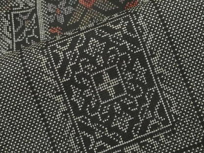 平和屋着物●本場大島紬　9マルキ　色紙重ね花文　正絹　逸品　CABI0802gh