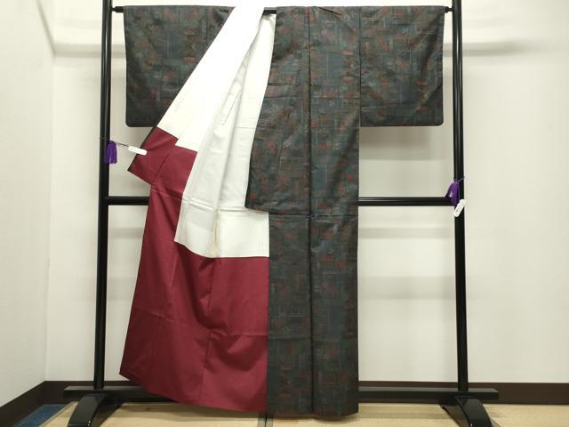 平和屋着物●本場大島紬　7マルキ　舞蝶草花文　正絹　逸品　CABI0808gh