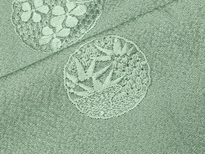 平和屋着物●中国三大刺繍　スワトウ刺繍　総刺繍　色無地　梅笹地紋　薄萌葱色　正絹　逸品　CABI0816gh