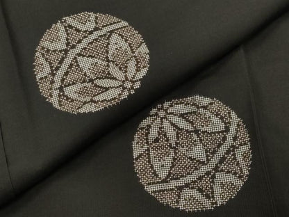 平和屋着物●本場大島紬　9マルキ　地空き　毬花文　正絹　逸品　CABI0834gh