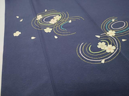 平和屋着物●訪問着　作家物　駒刺繍　舞桜文　金彩　正絹　逸品　CABI0852gh
