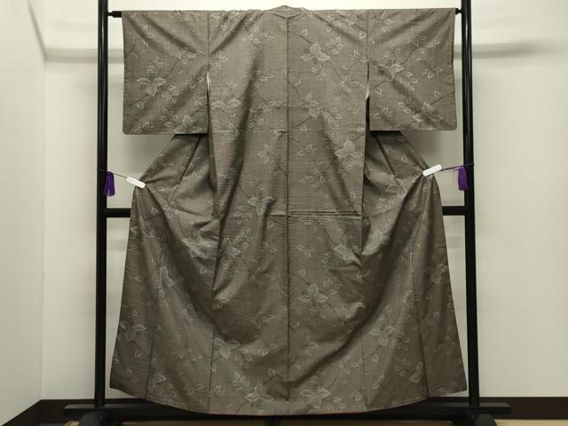 平和屋着物●本場大島紬　7マルキ　南天文　正絹　逸品　CABI0853gh