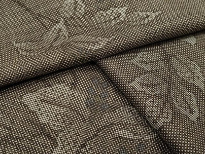 平和屋着物●本場大島紬　7マルキ　南天文　正絹　逸品　CABI0853gh