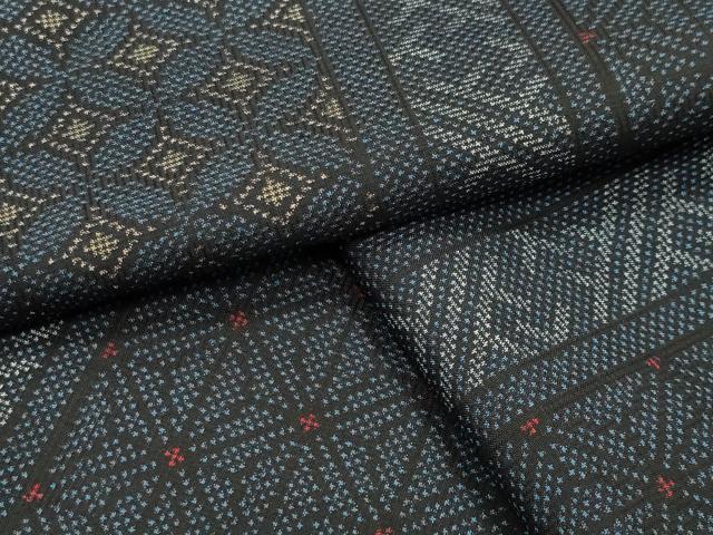平和屋着物●本場大島紬　7マルキ　麻の葉吉祥間道　正絹　逸品　未使用　CABI0854gh