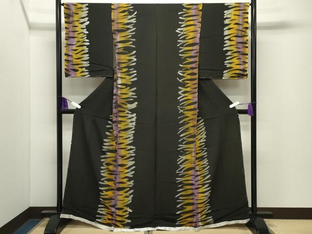 平和屋着物●上質な小紋　吉祥間道　黒地　鬼しぼ縮緬　仮絵羽　正絹　逸品　未使用　CABI0890gh