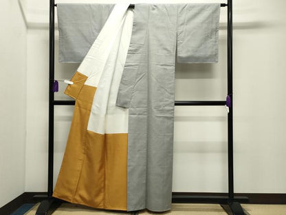 平和屋着物●結城紬　色無地　薄雲鼠色　結城屋　岡田彌五左工門商店謹製　証紙付き　正絹　逸品　CABI1013gh