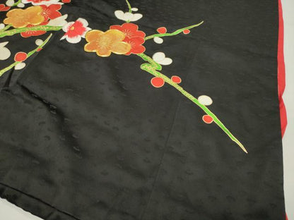平和屋本店●お引きずり・お引き摺り・引き振袖　和装　結婚式　舞妓　芸妓　芸者　衣装　駒刺繍　枝梅文　黒地　金彩　逸品　CABI1015gh