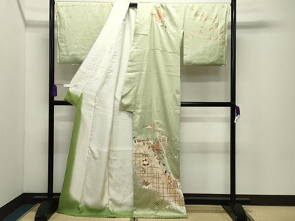 平和屋着物●訪問着　雪輪舞蝶文　暈し染め　金彩　正絹　逸品　未使用　CABI1017gh
