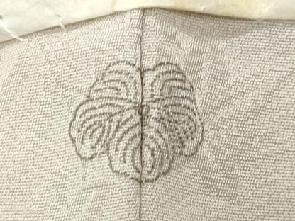 平和屋着物●上質な色無地　エ霞草花地紋　灰梅色　正絹　逸品　未使用　CABI1027gh