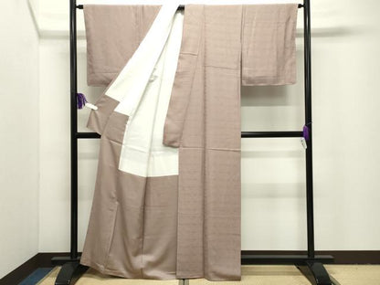 平和屋着物●上質な色無地　双鶴菱地紋　梅染色　正絹　逸品　未使用　CABI1029gh