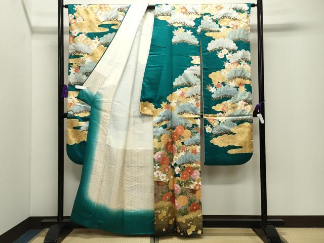 平和屋着物●十日町老舗ブランド　吉澤友禅　吾妻徳穂　振袖　駒刺繍　雲重ね松花文　金彩　正絹　逸品　CABI1057gh