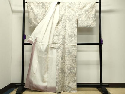 平和屋着物●本場大島紬　白大島　7マルキ　籬草花文　正絹　逸品　CABI1099gh