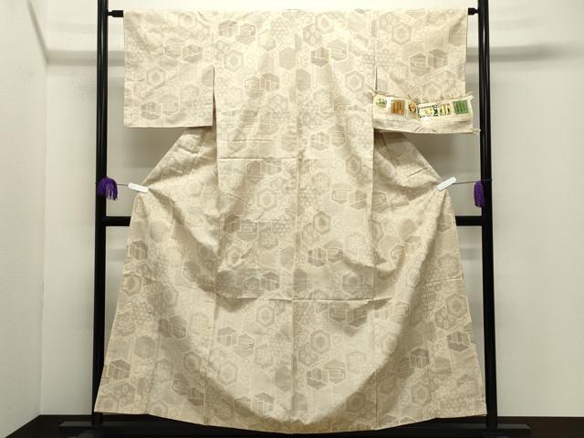 平和屋着物●本場真綿結城紬　100亀甲　亀甲重ね花文　証紙付き　正絹　逸品　未使用　CABI1100gh
