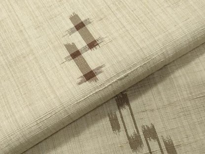 平和屋着物●上質な紬　琉球絣文様　背抜き仕立て　正絹　逸品　CABI1181gh