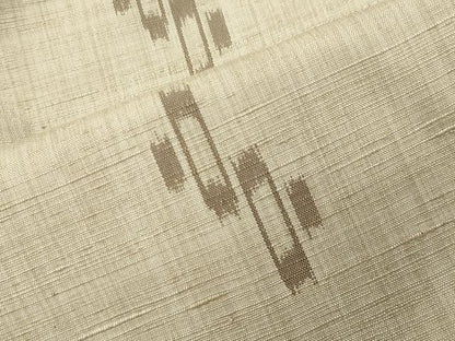 平和屋着物●上質な紬　琉球絣文様　背抜き仕立て　正絹　逸品　CABI1181gh