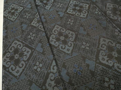 平和屋着物●本場大島紬　菱花唐草文　正絹　逸品　未使用　CABI1194gh
