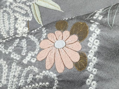 平和屋着物●訪問着　絞り　刺繍　草花文　金彩　正絹　逸品　CABI1220th