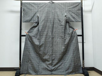 平和屋着物●上質な紬　格子文　正絹　逸品　CABI1257th