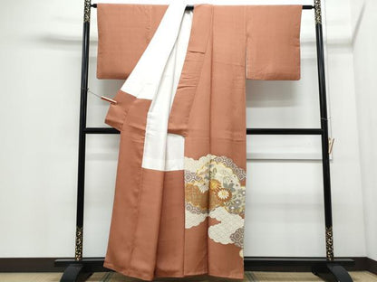平和屋着物●銀座　志ま亀　色留袖　駒刺繍　雲重ね花文　たとう紙付き　正絹　逸品　CABI1263th