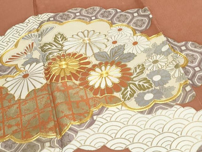 平和屋着物●銀座　志ま亀　色留袖　駒刺繍　雲重ね花文　たとう紙付き　正絹　逸品　CABI1263th