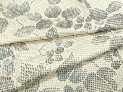 平和屋着物●本場染大島紬　草花文　正絹　逸品　CABI1269th