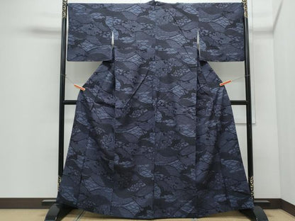 平和屋着物●上質な小紋　紬地　藍　型染め　飛鶴風景文　正絹　逸品　CABI1305th